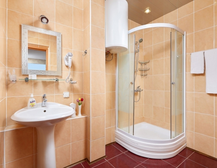 Люкс 2-мест. 2-комн. - Гостиница «Интер-Сухум»